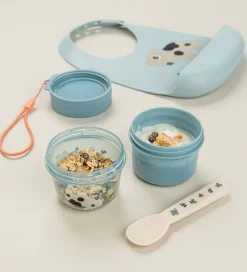Done by Deer Beholder - To Go 2-way Snack - Tiny Farm - Blå