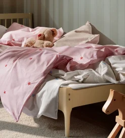 Juna Sengetøj - Daisy - Junior - Pink/Rød