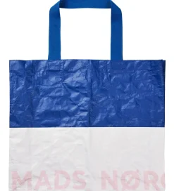 Mads Nørgaard Shopper - Laundrette Athens - Surf The Web