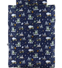 Nørgaard Madsens Sengetøj - Baby - Navy m. Arbejdsmaskiner