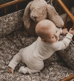 That's Mine Sengetøj - Baby - Levi - Flora Bunnies Rose Taupe