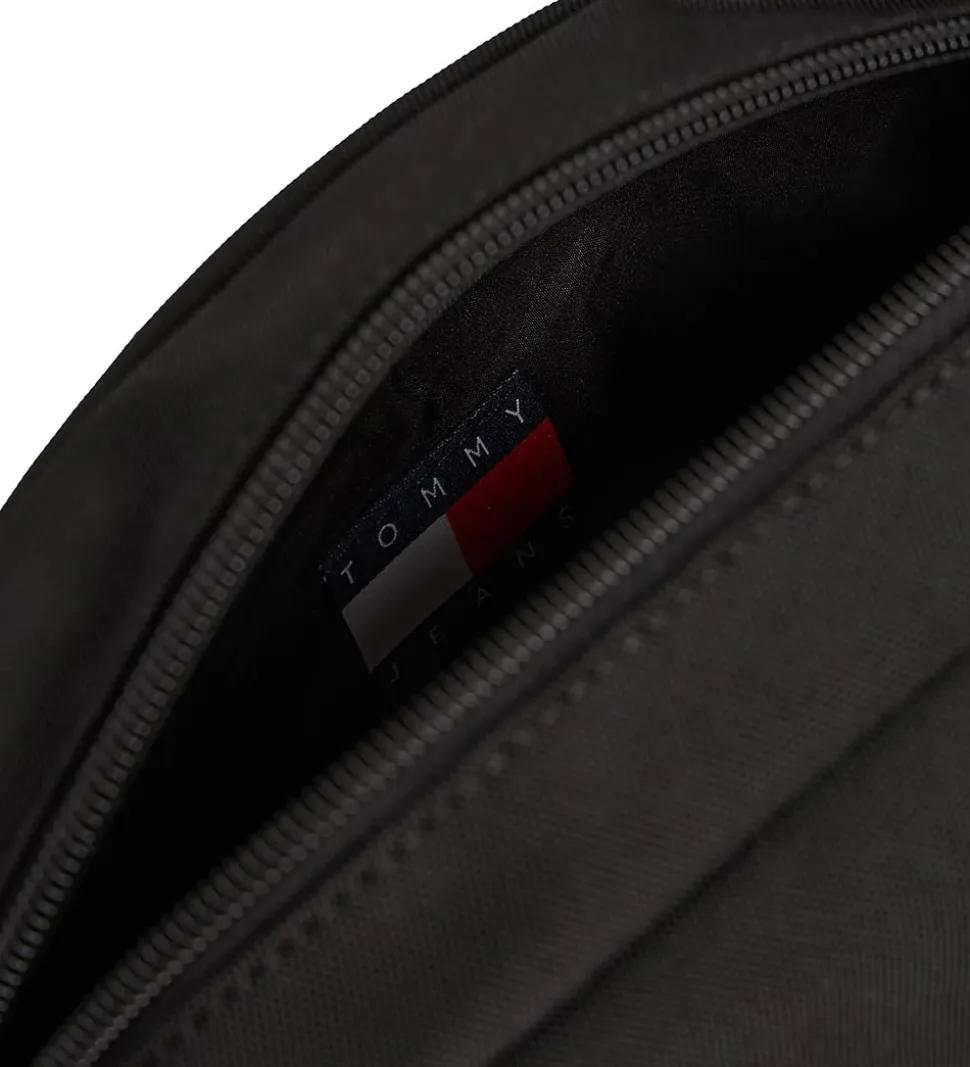 Tommy Hilfiger Skuldertaske - Ess Daily - Sort