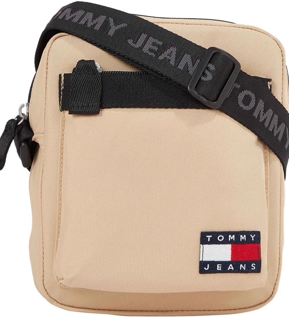 Tommy Hilfiger Skuldertaske - TJM Daily Reporter - 2,8 L - Tawny
